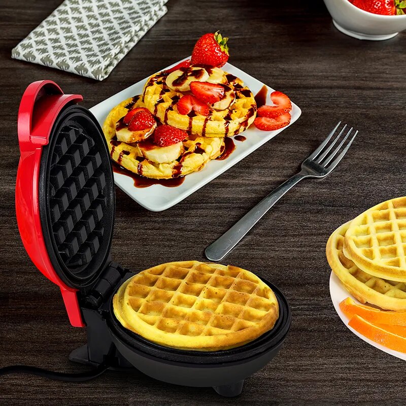 Maquina Mini Waffle Breakfast (Brinde: E-book com + de 35 receitas.)